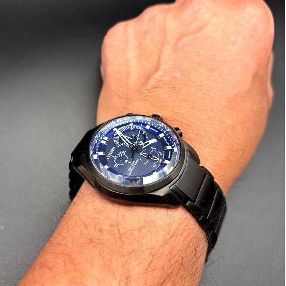 Citizen BL5607-54L Men’s Eco-Drive Sport Chronograph Blue Dial Black IP NIBWT - Picture 12 of 17